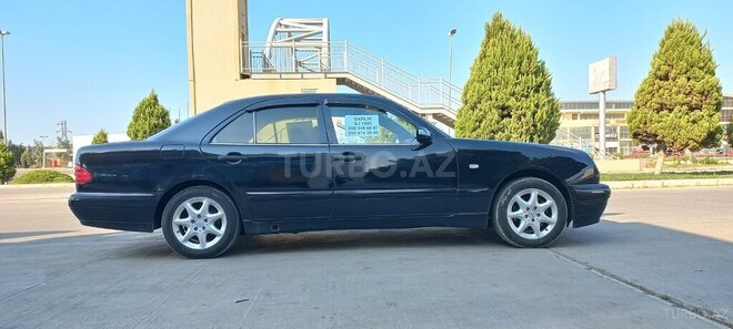 Mercedes E 290 1995, 300,000 km - 2.9 л - Sumqayıt