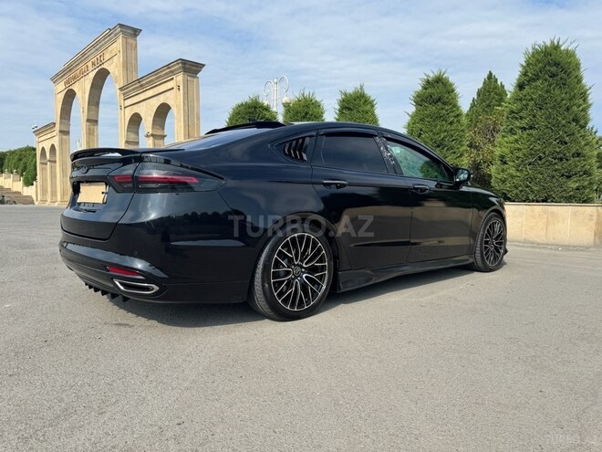 Ford Fusion (North America) 2015, 193,926 km - 2.0 l - Bərdə