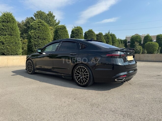 Ford Fusion (North America) 2015, 193,926 km - 2.0 l - Bərdə