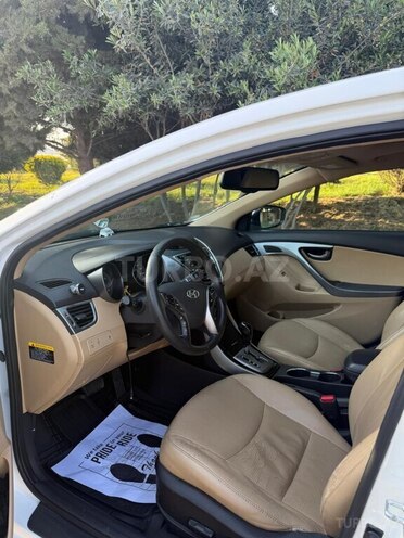 Hyundai Elantra 2013, 116,000 km - 1.8 л - Masallı
