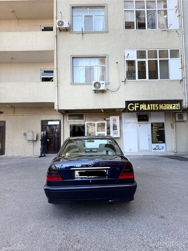 Mercedes C 200 1997, 365,045 km - 2.0 l - Bakı