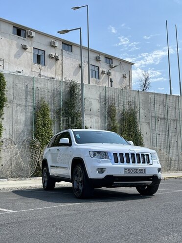 Jeep Grand Cherokee 2012, 177,000 km - 3.6 л - Bakı