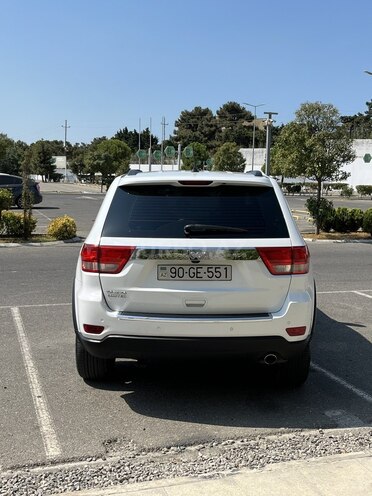 Jeep Grand Cherokee 2012, 177,000 km - 3.6 л - Bakı