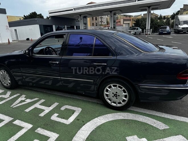 Mercedes E 220 1999, 192,000 km - 2.2 l - Bakı