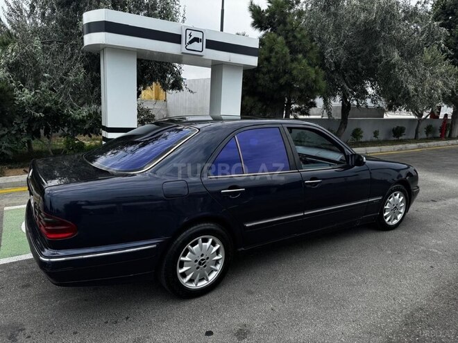 Mercedes E 220 1999, 192,000 km - 2.2 l - Bakı