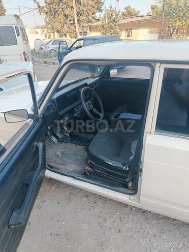 LADA (VAZ) 2107 1996, 438,960 km - 1.6 l - Salyan