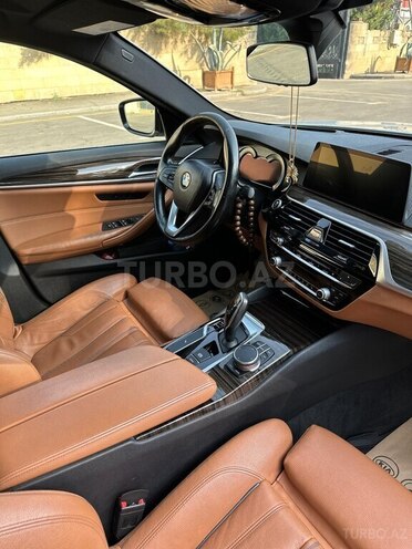 BMW 530 2017, 180,000 km - 2.0 l - Şirvan