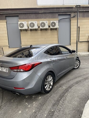 Hyundai Avante 2015, 215,000 km - 1.6 l - Bakı