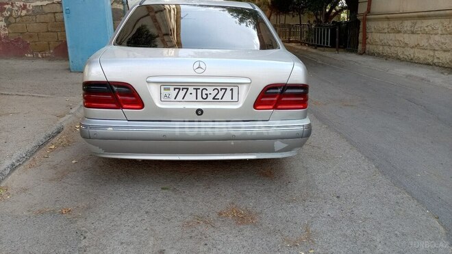 Mercedes E 300 1996, 256,333 km - 3.0 л - Bakı