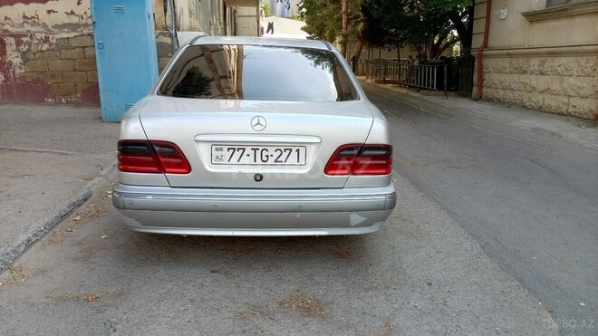 Mercedes E 300 1996, 256,333 km - 3.0 л - Bakı