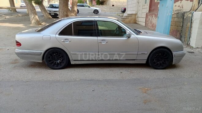 Mercedes E 300 1996, 256,333 km - 3.0 л - Bakı