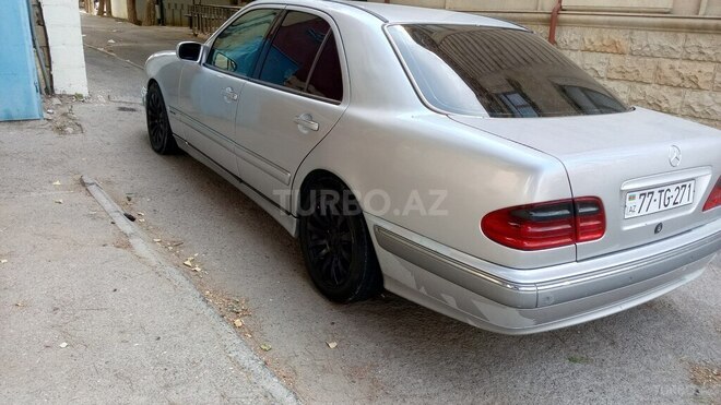 Mercedes E 300 1996, 256,333 km - 3.0 л - Bakı