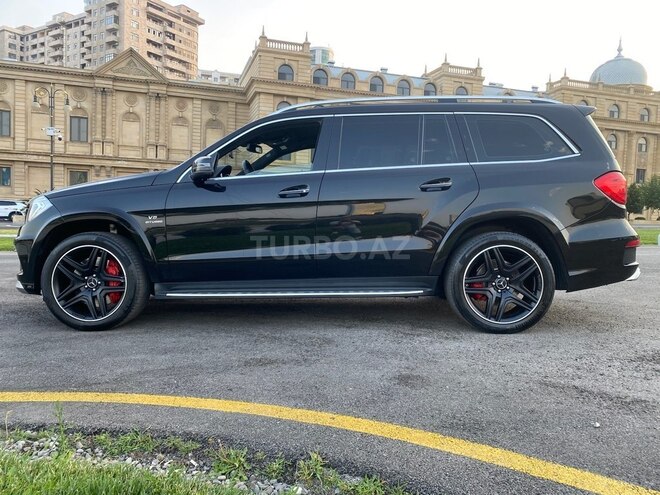 Mercedes GL 63 AMG 2014, 85,000 km - 5.5 l - Bakı