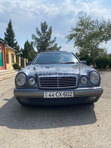 Mercedes E 240 1998, 295,000 km - 2.4 l - Şirvan
