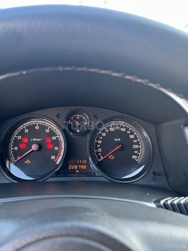 Opel Astra 2004, 240,000 km - 1.4 l - Bakı