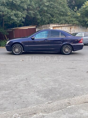 Mercedes C 240 2003, 11,545 km - 2.6 l - Bakı