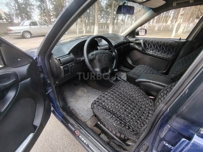 Opel Astra 1996, 372,495 km - 1.6 l - Sumqayıt