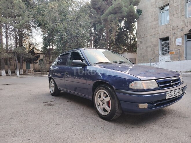 Opel Astra 1996, 372,495 km - 1.6 l - Sumqayıt