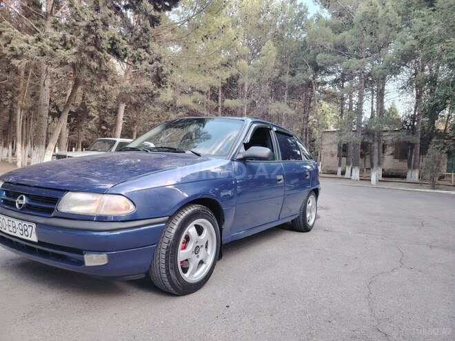 Opel Astra 1996, 372,495 km - 1.6 l - Sumqayıt