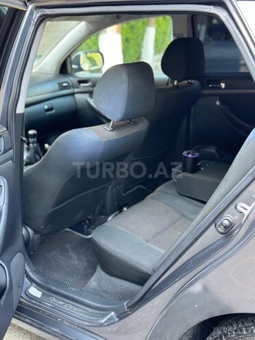 Toyota Avensis 2006, 318,200 km - 2.0 l - Bakı