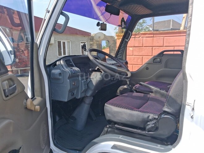 Isuzu NHR 55 E 2008, 660,445 km - 2.8 л - Astara