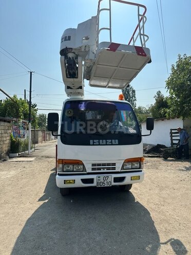 Isuzu NHR 55 E 2008, 660,445 km - 2.8 л - Astara
