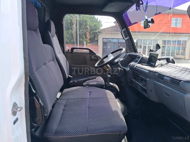 Isuzu NHR 55 E 2008, 660,445 km - 2.8 л - Astara