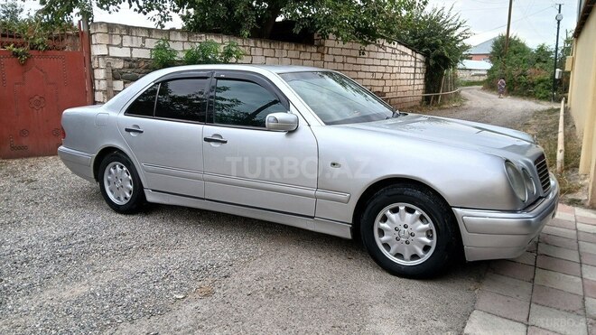 Mercedes E 240 1997, 287,652 km - 2.4 l - Ağstafa