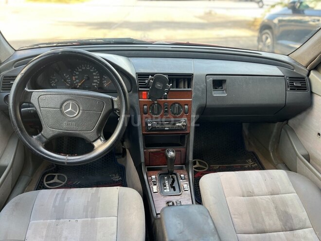 Mercedes C 180 1994, 216,741 km - 1.8 l - Bakı
