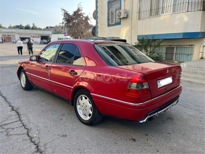 Mercedes C 180 1994, 216,741 km - 1.8 l - Bakı