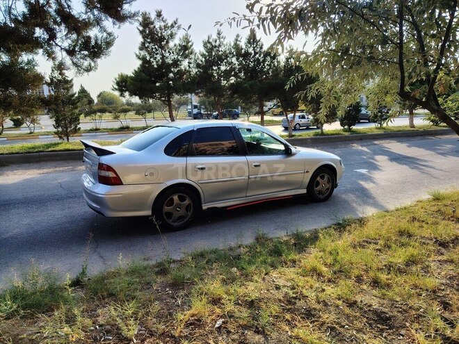 Opel Vectra 1999, 167,085 km - 1.8 l - Sumqayıt