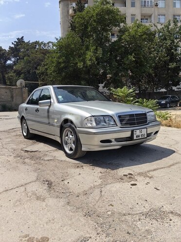 Mercedes C 200 1999, 369,000 km - 2.0 l - Bakı