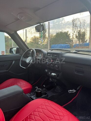LADA (VAZ) Niva 2024, 18,000 km - 1.7 l - Quba