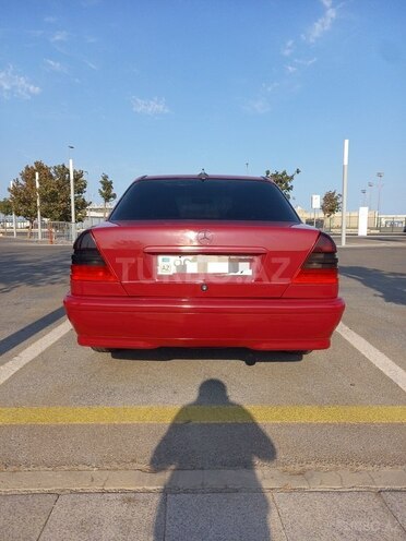 Mercedes C 180 1997, 325,964 km - 1.8 л - Bakı