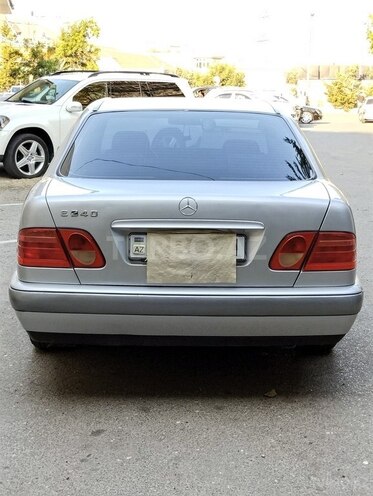 Mercedes E 240 1998, 357,145 km - 2.4 л - Bakı
