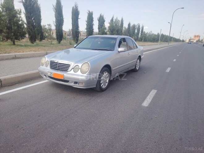 Mercedes E 200 2000, 300,000 km - 2.0 l - Gəncə