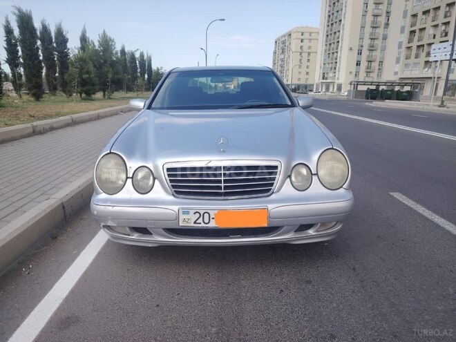 Mercedes E 200 2000, 300,000 km - 2.0 l - Gəncə