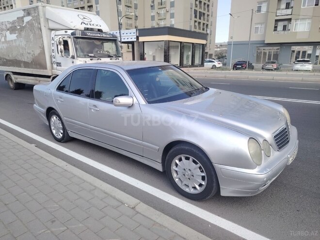 Mercedes E 200 2000, 300,000 km - 2.0 l - Gəncə