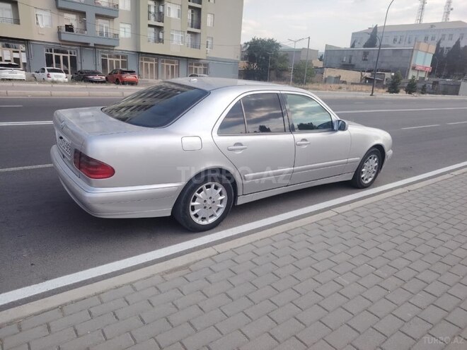 Mercedes E 200 2000, 300,000 km - 2.0 l - Gəncə