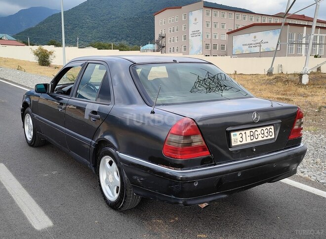 Mercedes C 180 1994, 319,360 km - 1.8 l - İsmayıllı