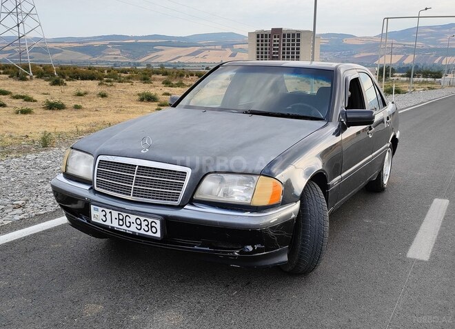 Mercedes C 180 1994, 319,360 km - 1.8 l - İsmayıllı
