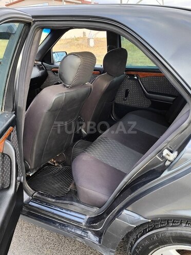 Mercedes C 180 1994, 319,360 km - 1.8 l - İsmayıllı