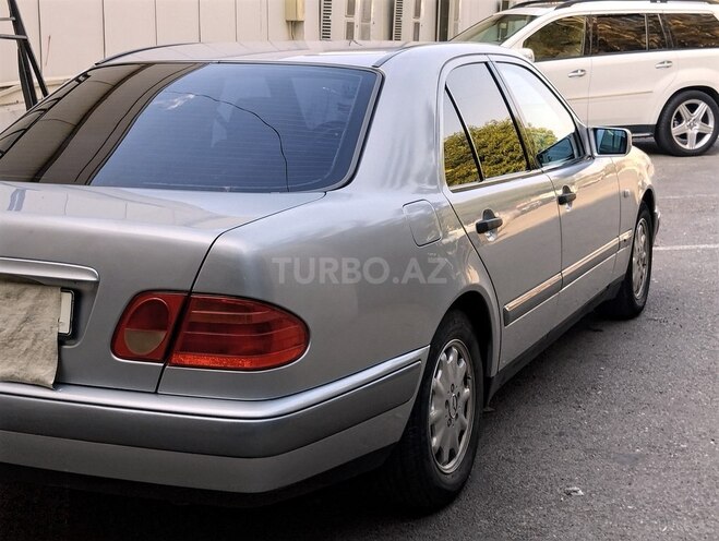 Mercedes E 240 1998, 357,145 km - 2.4 л - Bakı