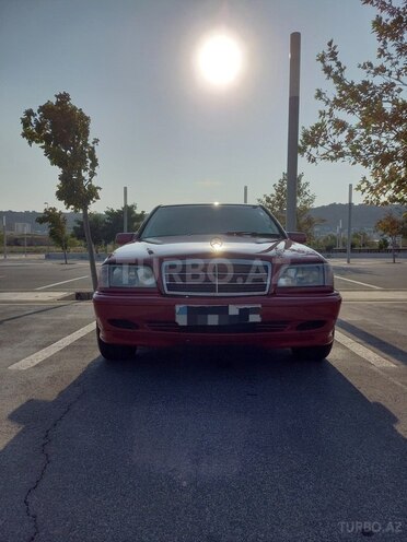 Mercedes C 180 1997, 325,964 km - 1.8 л - Bakı