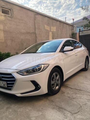 Hyundai Avante 2017, 200,450 km - 1.6 l - Bakı