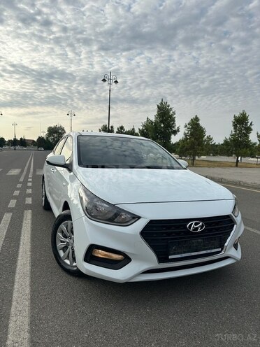 Hyundai Accent 2017, 131,000 km - 1.6 л - Ağdaş