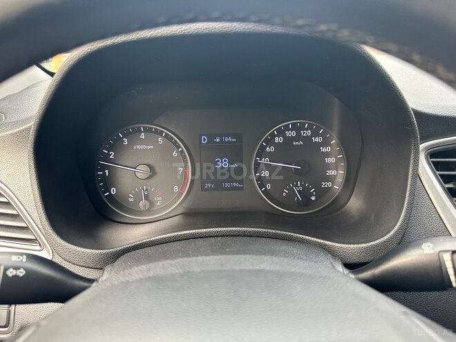 Hyundai Accent 2017, 131,000 km - 1.6 л - Ağdaş