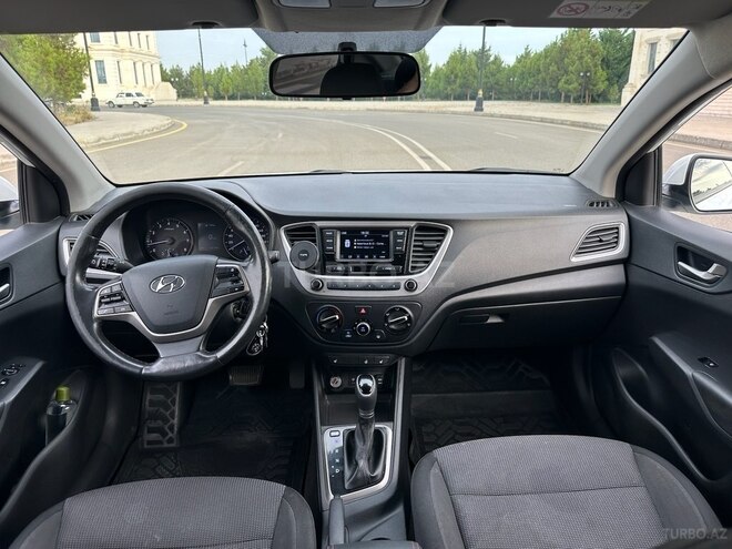 Hyundai Accent 2017, 131,000 km - 1.6 л - Ağdaş