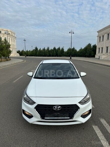 Hyundai Accent 2017, 131,000 km - 1.6 л - Ağdaş