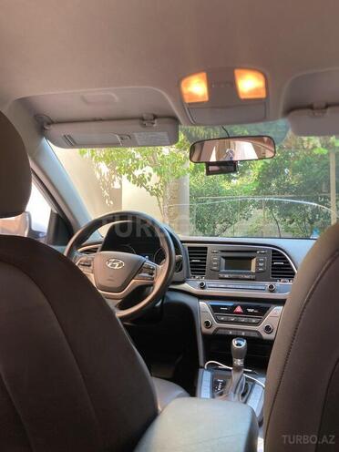 Hyundai Avante 2017, 200,450 km - 1.6 l - Bakı